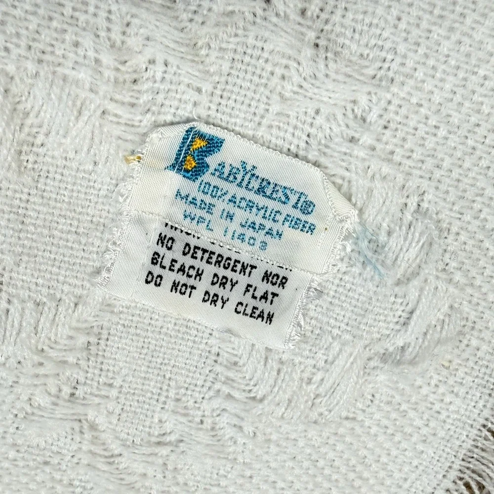 Vintage Babycrest Acrylic Fringe Baby Blanket White Knit 1980s Baby Gift 36x36